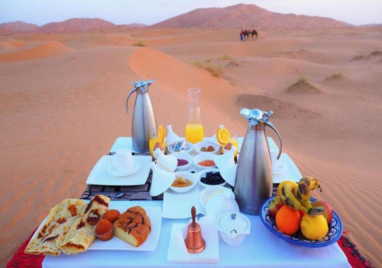姆哈米德Camp Sahara Majestic住宿加早餐旅馆 外观 照片